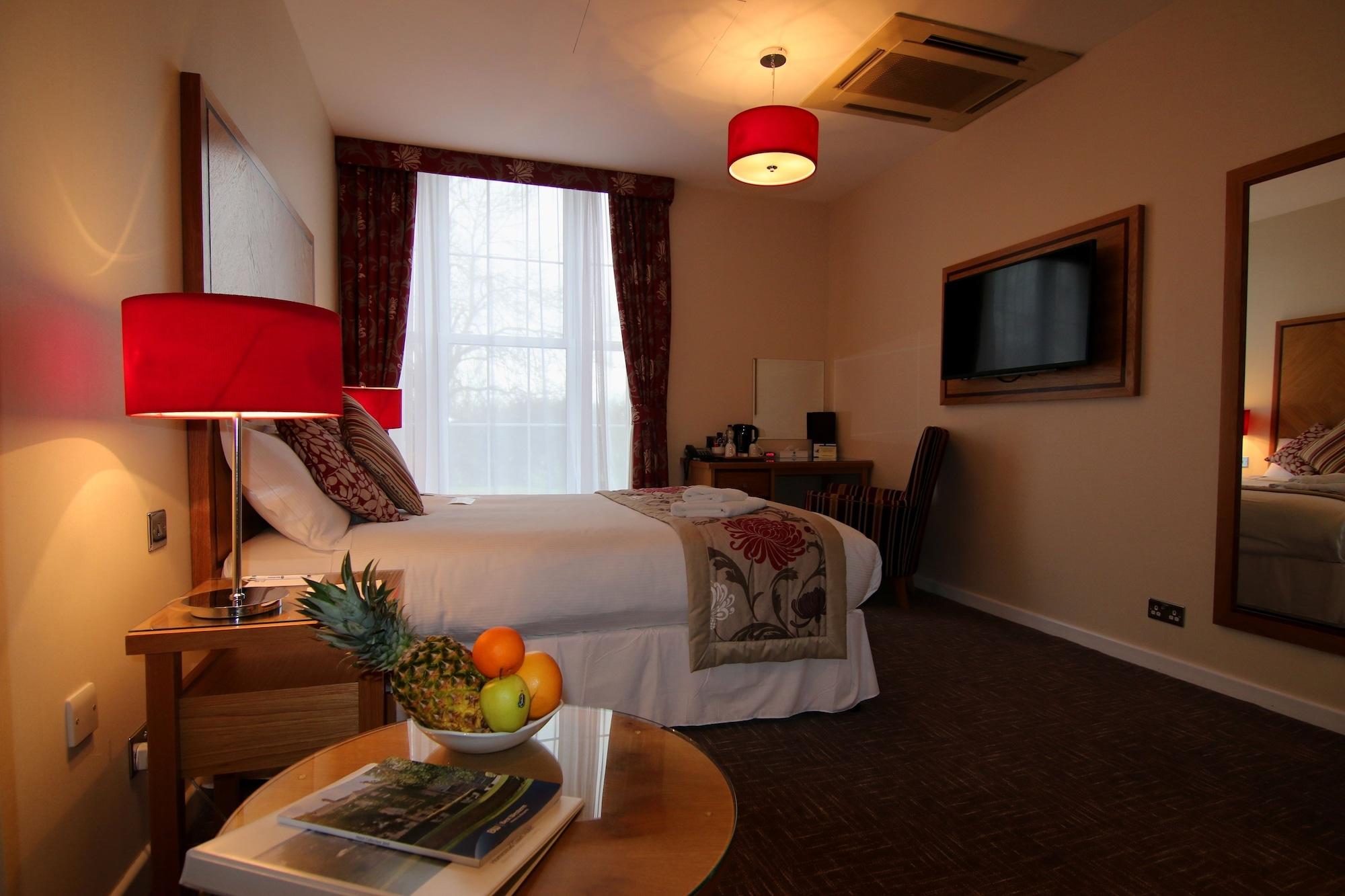 Best Western Homestead Court Hotel Welwyn Garden City Extérieur photo