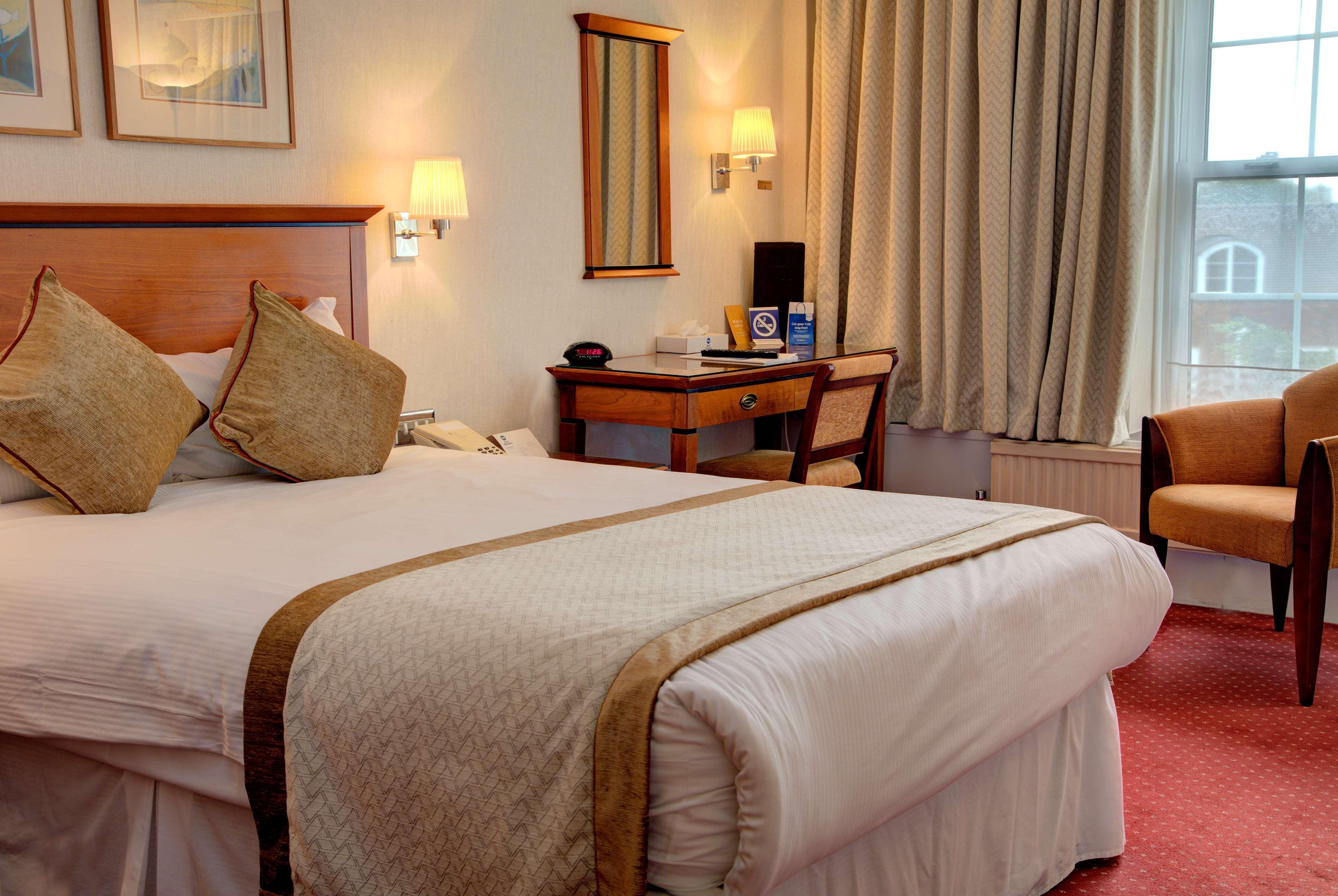 Best Western Homestead Court Hotel Welwyn Garden City Extérieur photo