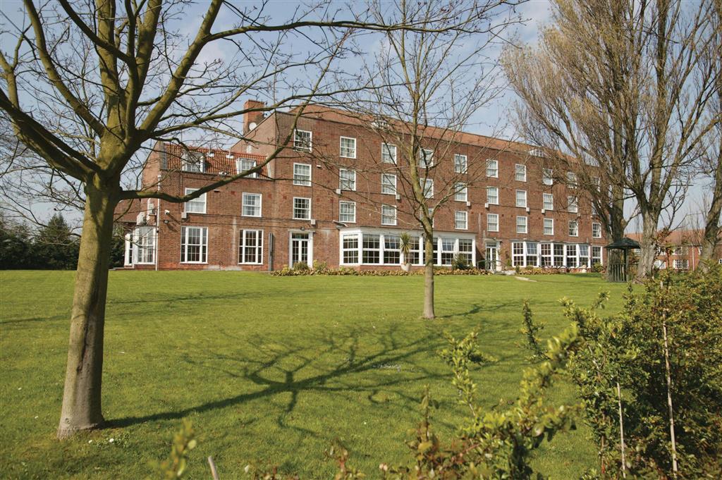Best Western Homestead Court Hotel Welwyn Garden City Extérieur photo