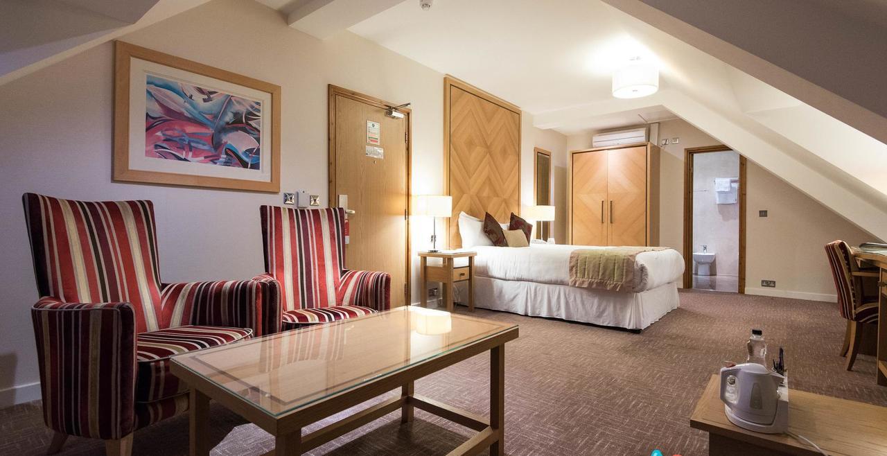 Best Western Homestead Court Hotel Welwyn Garden City Extérieur photo